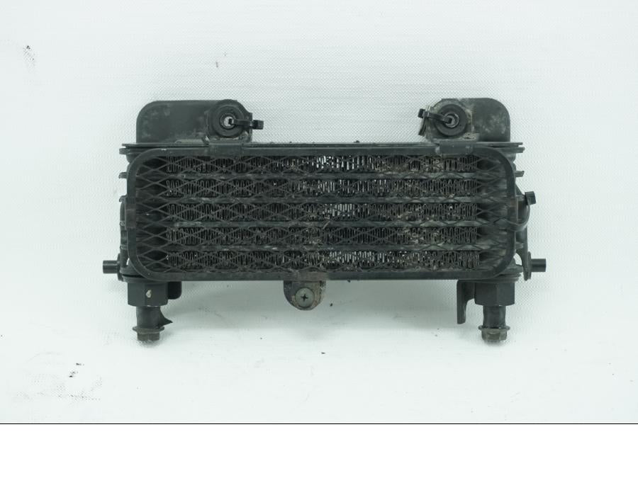 Framsidan på Oljekyl från en Suzuki DL 1000 -2005 motorcykel.