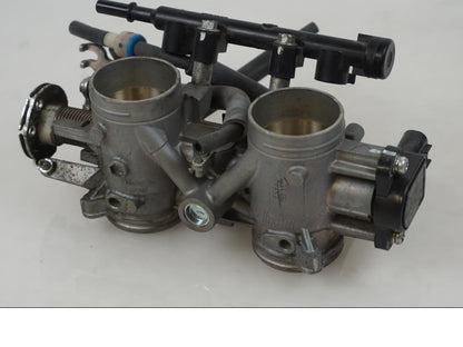 Framsidan på Spjällhus från en Yamaha MT-07 -2016 motorcykel.