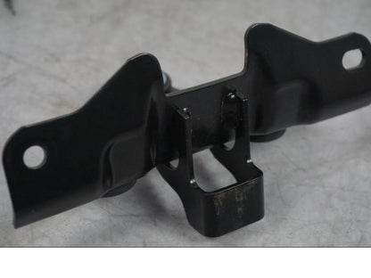 Baksidan på Baklampfäste från en Yamaha MT-09 -2024 motorcykel.