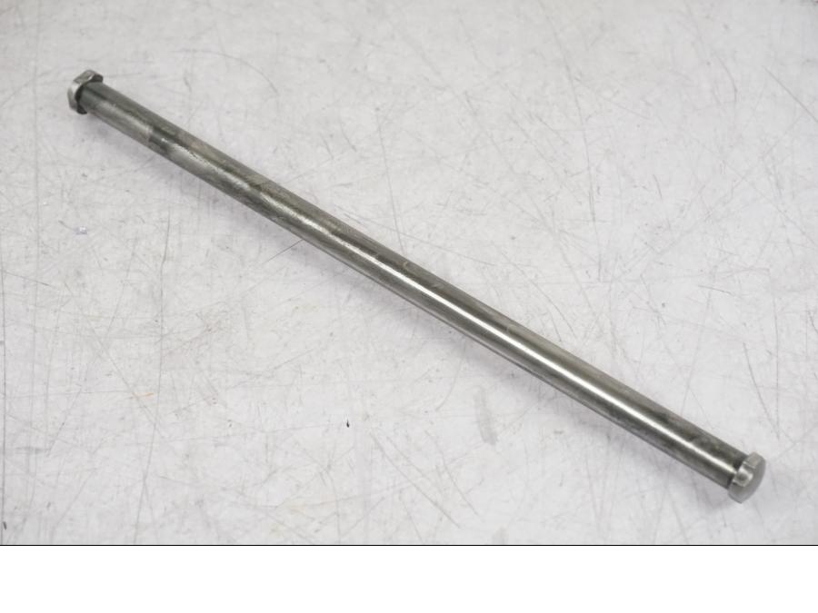 Snett nerifrån på Koppling från en BMW R 1200 GS -2018 motorcykel.