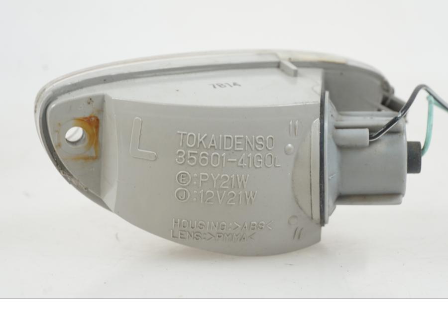 Snett uppifrån på Blinkers från en Suzuki GSX-R 1000 -2007 motorcykel.