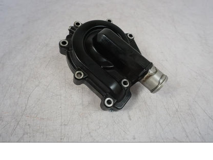 Framsidan på Vattenpump från en BMW F 750 GS -2020 motorcykel.