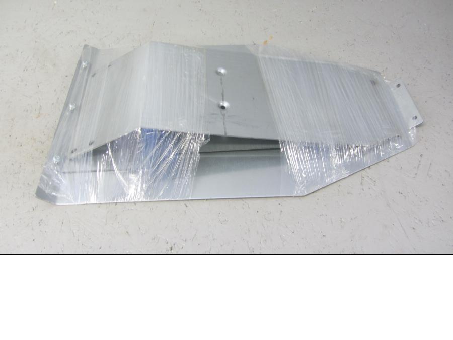 Framsidan på Hasplåt från en Yamaha YFM 450 -2017 ATV.