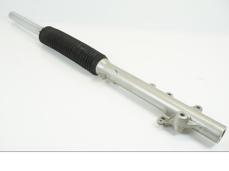 Framsidan på Gaffelben från en Kawasaki KLX 230 -2019 motorcykel.