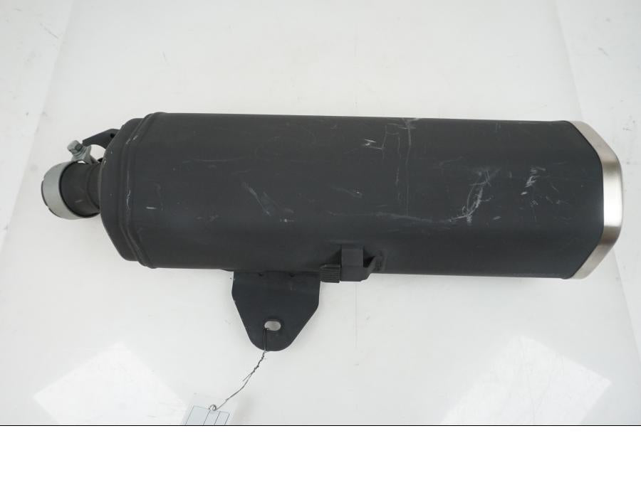 Framsidan på Ljuddämpare från en Kawasaki NINJA 400 -2018 motorcykel.