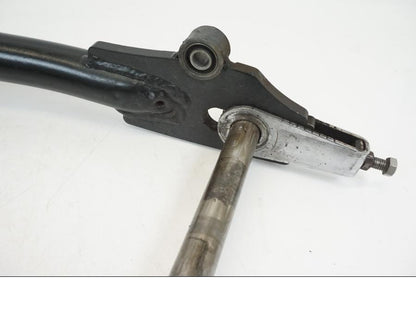 Vänster sida på Sving från en Honda CB 650 -1980 motorcykel.