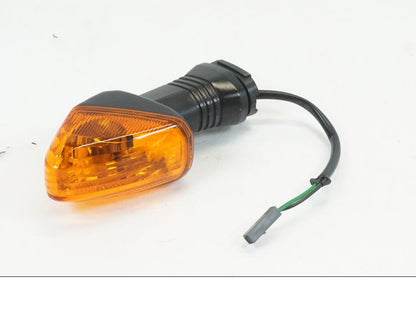 Framsidan på Blinkers från en Kawasaki Z 750 -2009 motorcykel.