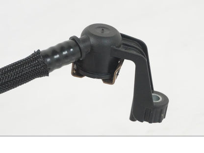 Vänster sida på Fuel Rail från en BMW R 1250 GS -2021 motorcykel.