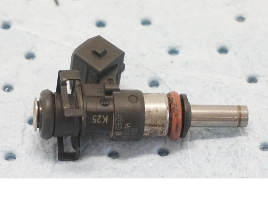 Framsidan på Spridare från en BMW F 800 ST -2007 motorcykel.