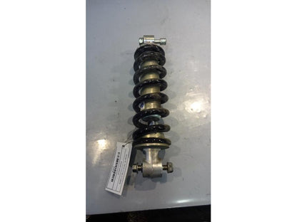 Framsidan på Stötdämpare från en Honda NC 750 S -2017 motorcykel.