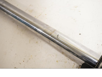 Snett uppifrån på Gaffelben från en Honda CBR 1100 XX -2000 motorcykel.