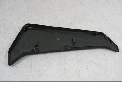 Höger sida på Kylarvinge från en Yamaha MT-09 SP -2018 motorcykel.