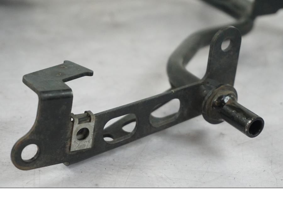 Snett uppifrån på Bensintankfäste från en BMW R 1200 R -2007 motorcykel.