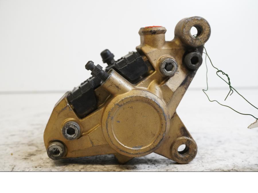 Baksidan på Bromsok från en Suzuki GSX 1100 EF -1984 motorcykel.