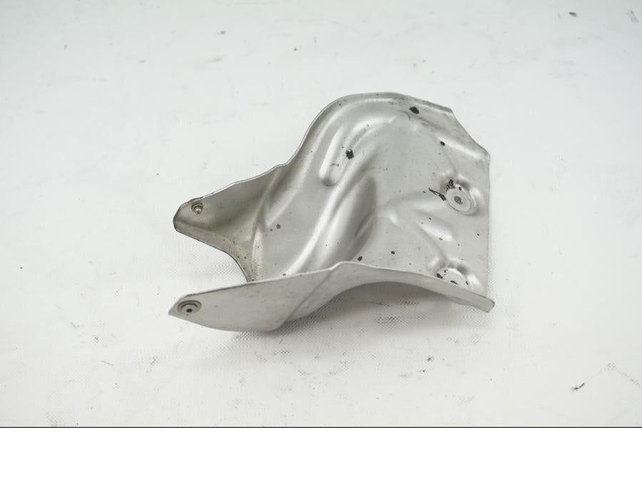 Framsidan på Värmeskydd från en Honda VFR 1200 -2012 motorcykel.