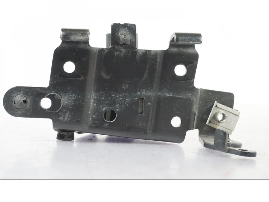 Extrabild1 på Bensintankfäste från en BMW R 1250 GS -2019 motorcykel.