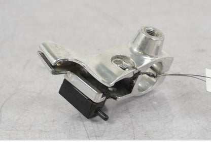 Framsidan på Kopplingsklo från en Suzuki VZ 800 -2000 motorcykel.