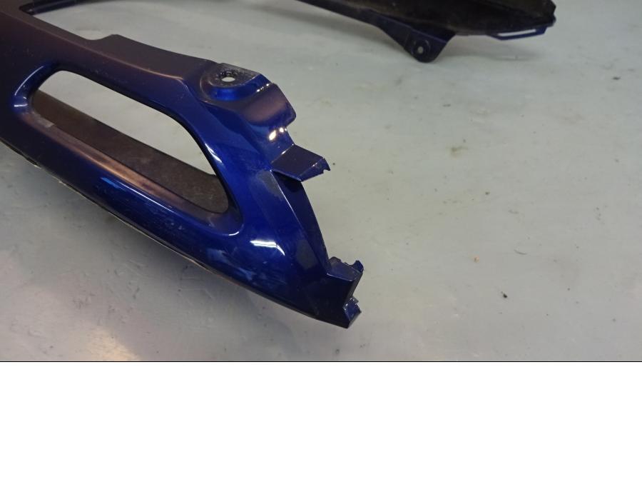 Extrabild1 på Bakvinge från en Yamaha FJR 1300 -2003 motorcykel.