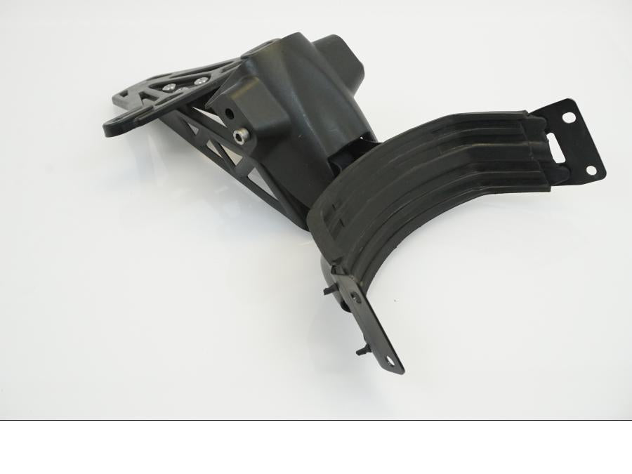 Baksidan på Skylthållare från en Triumph Daytona 675 -2010 motorcykel.