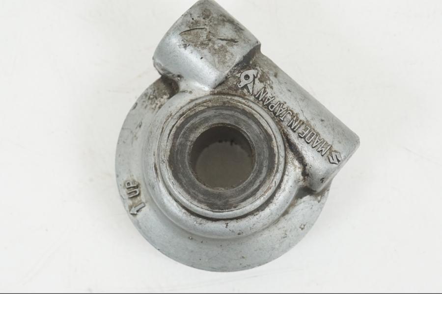 Vänster sida på Hastighetsdrivning från en Suzuki GS 1000 -1978 motorcykel.