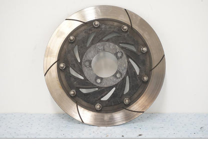 Baksidan på Bromsskiva från en Honda GL 1200 -1987 motorcykel.