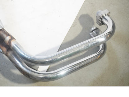 Baksidan på Avgassystem från en Honda CB 750 SF -1993 motorcykel.