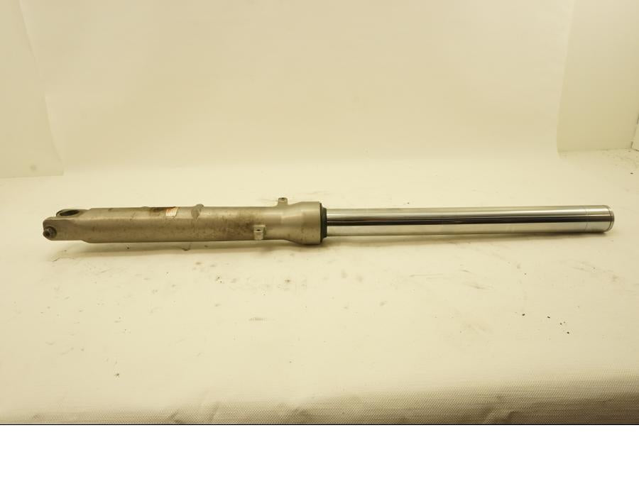 Höger sida på Gaffelben från en Honda VFR 750 -1990 motorcykel.