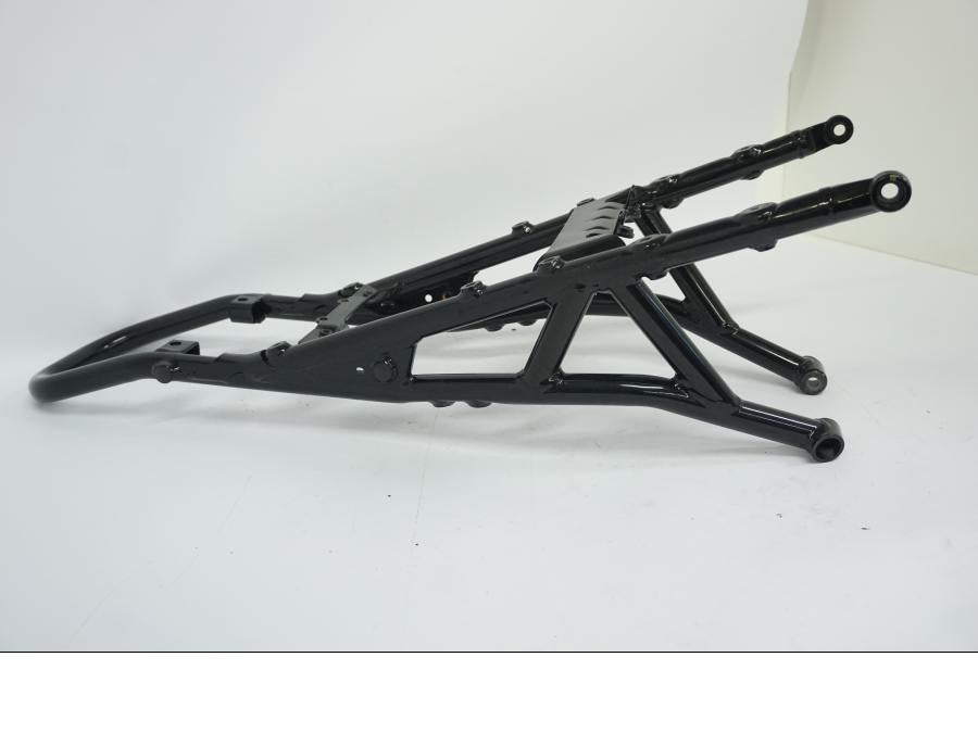 Höger sida på Bakram från en Ducati Desert X -2022 motorcykel.