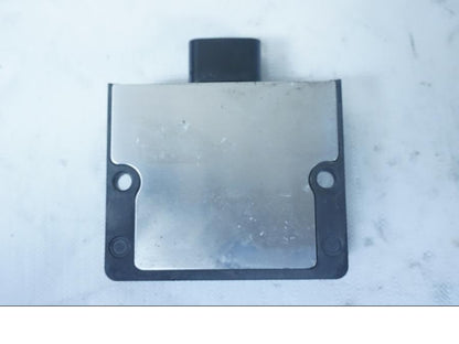 Baksidan på Likriktare från en Kawasaki Ninja 650 -2018 motorcykel.