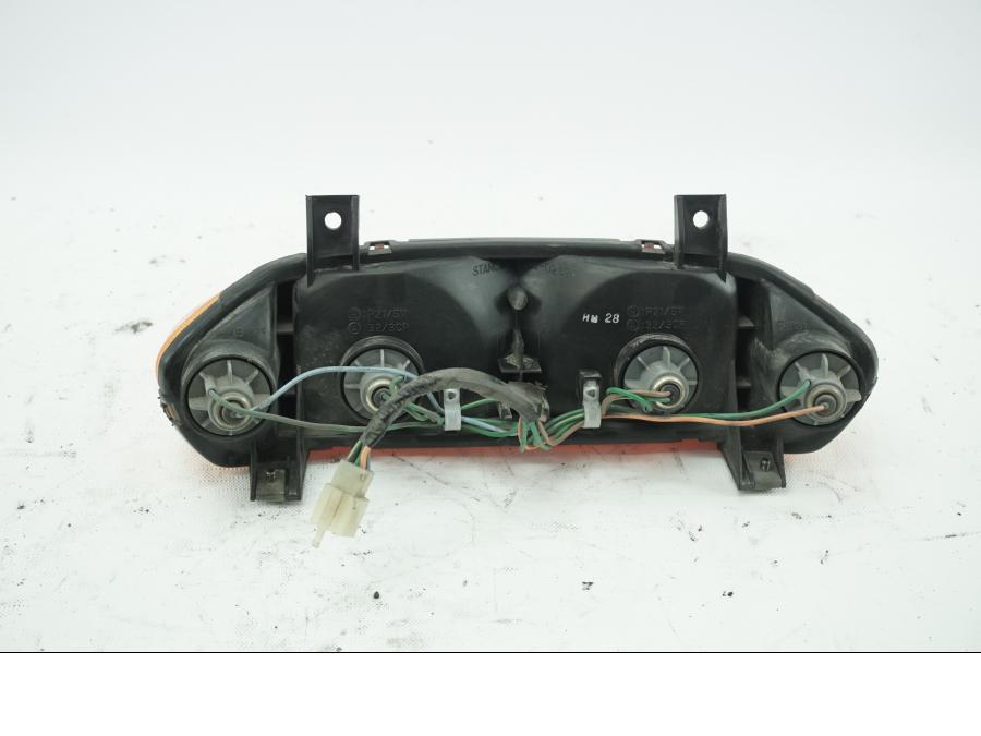 Höger sida på Baklampa från en Honda ST 1100 -1999 motorcykel.