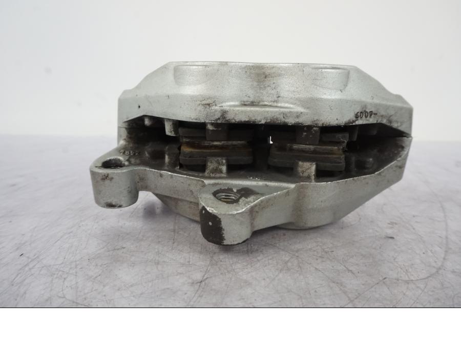 Vänster sida på Bromsok från en KTM 990 Super Duke -2006 motorcykel.