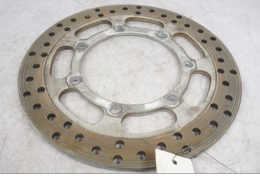 Vänster sida på Bromsskiva från en Kawasaki VN 1500 Classic Tourer -2003 motorcykel.