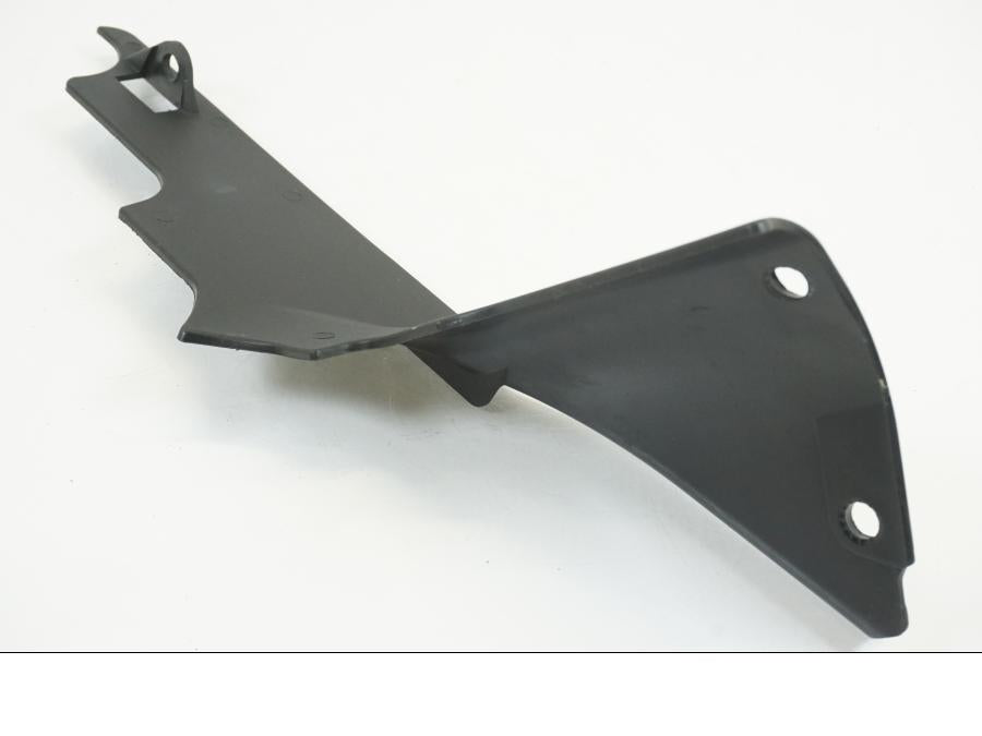 Baksidan på Innerpanel från en Buell XB 12 SS -2009 motorcykel.