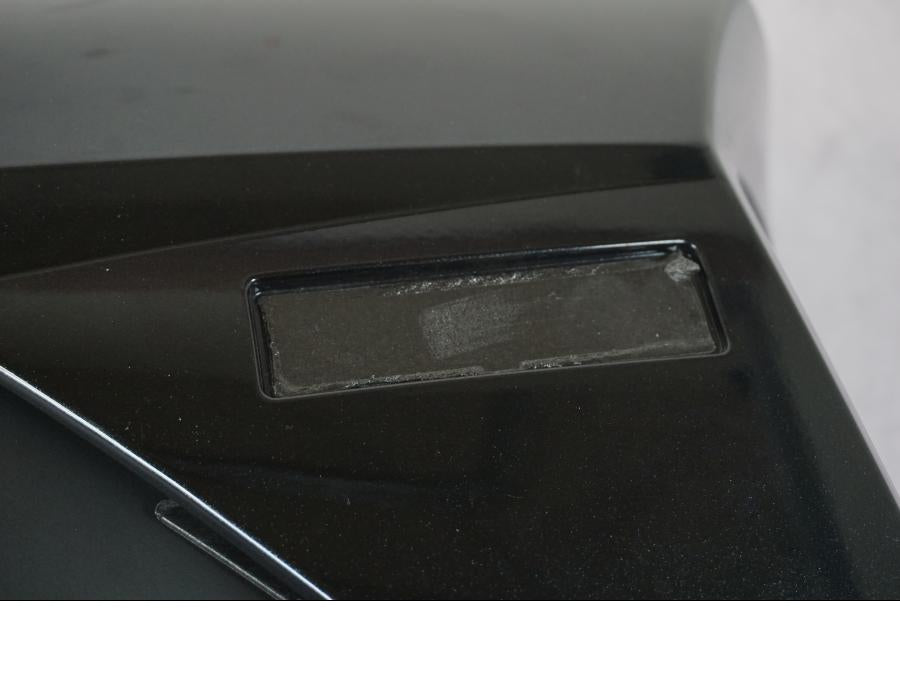 Snett uppifrån på Sidoväska från en BMW R 1250 RT -2024 motorcykel.