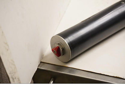 Snett nerifrån på Gaffelben från en KTM 690 SMCR -2014 motorcykel.