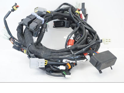 Baksidan på Kabelstam från en KTM 1290 Super Adventure R -2021 motorcykel.