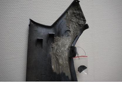 Vänster sida på Bakvinge från en Suzuki GSX-R 750 -1995 motorcykel.