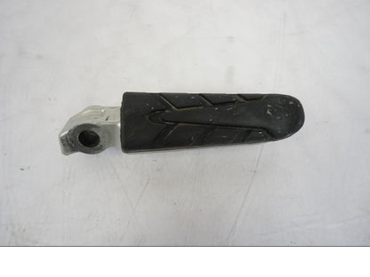 Snett uppifrån på Fotpinne från en Honda VFR 1200 -2010 motorcykel.