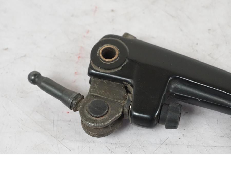 Höger sida på Bromsgrepp från en BMW R 1200 GSA -2012 motorcykel.