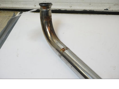 Vänster sida på Grenrör från en Suzuki VZ 1600 -2005 motorcykel.