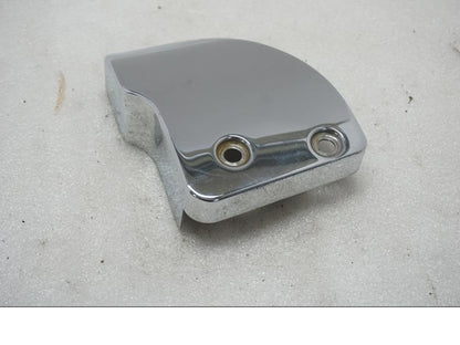 Vänster sida på Dekorkåpa från en Suzuki VL 800 -2004 motorcykel.