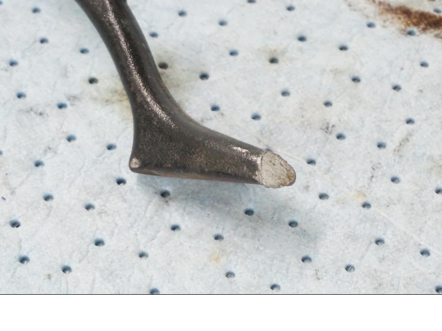 Snett uppifrån på Sidostöd från en Suzuki GSX-R 1000 -2008 motorcykel.