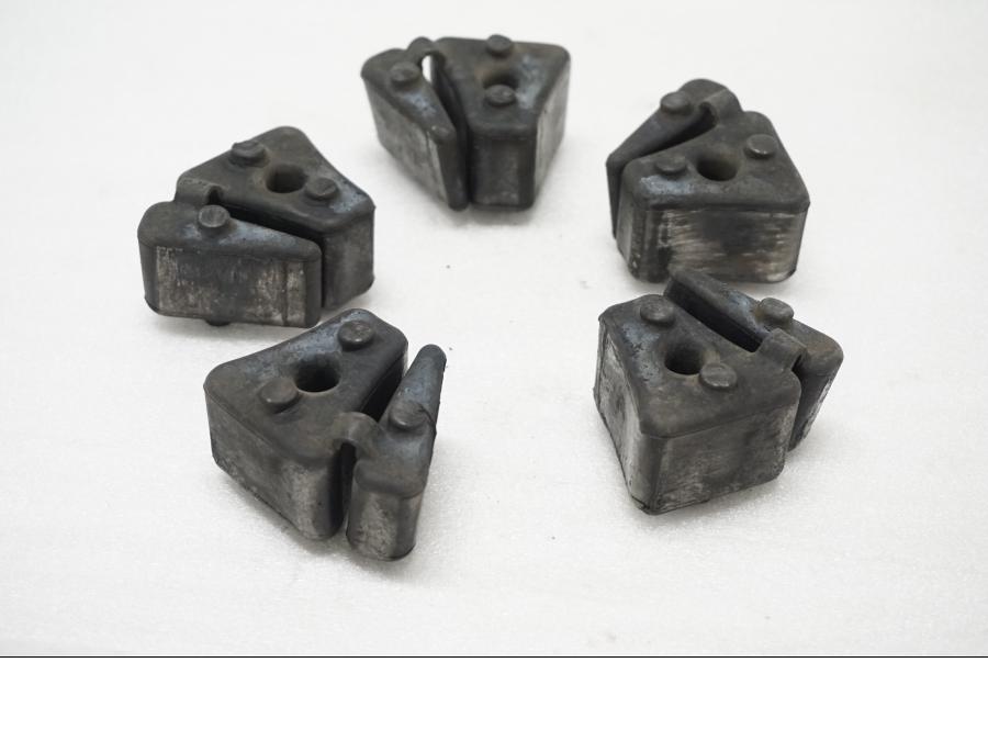 Framsidan på Ryckutjämnare från en Honda CBR 900 RR -1998 motorcykel.