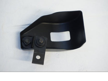 Baksidan på Bromshuvudcylinderskydd från en Kawasaki VN 900 -2006 motorcykel.