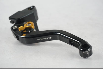 Vänster sida på Kopplingsgrepp från en Kawasaki ER-6N ABS -2010 motorcykel.