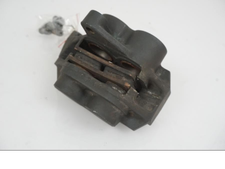 Vänster sida på Bromsok från en Yamaha YZF R6 -2006 motorcykel.