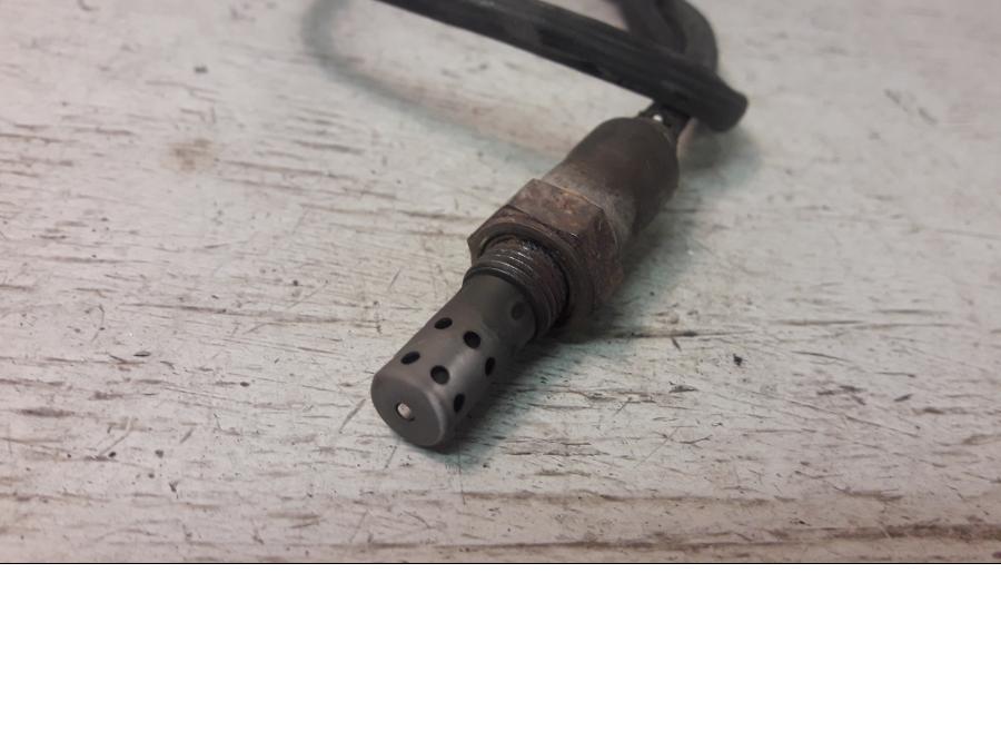 Framsidan på Lambdasond från en Triumph Daytona 675 -2009 motorcykel.