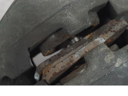 Extrabild2 på Bromsok från en Buell 1125 R -2008 motorcykel.