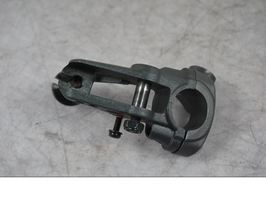 Baksidan på Kopplingsklo från en Yamaha MT-09 -2024 motorcykel.