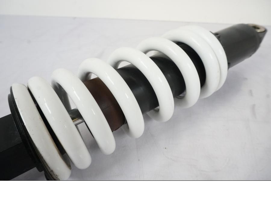 Extrabild1 på Stötdämpare från en KTM 790 Duke -2019 motorcykel.